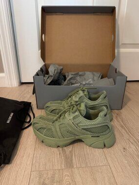 Balenciaga  Phantom Athletic Sneakers size 36